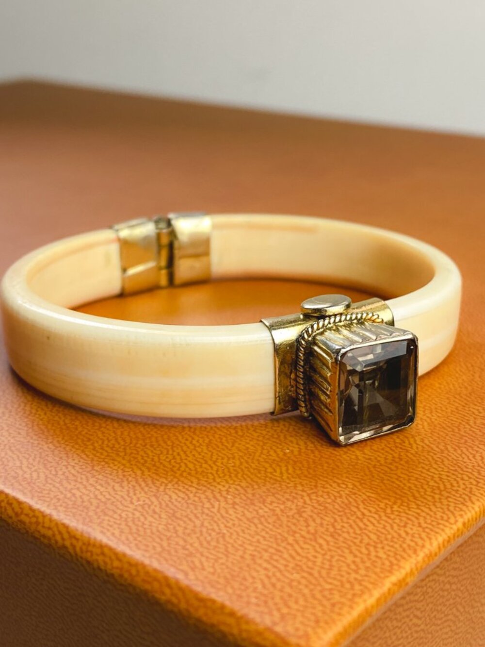 Tribal Boho India Made Bone Faux Topaz Rhinestone Jewel Hinge Bangle Bracelet
